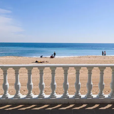 شقة Estudio Playa Locos, تورّيفيِخا