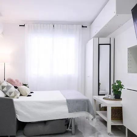 Estudio Playa Locos, * Torrevieja